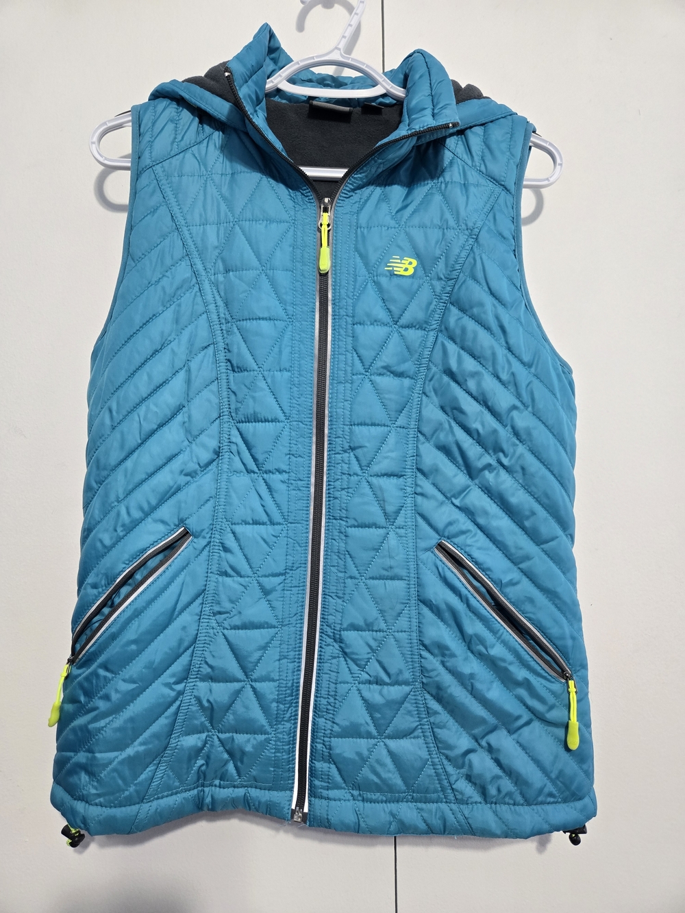 New Balance Vest Womens Small Teal Quilted Hooded Fleece Lined Full Zip Athletic